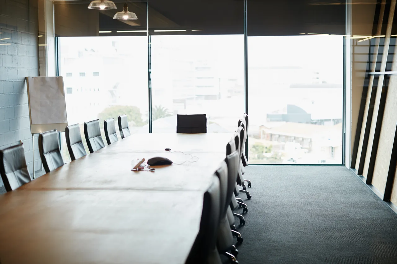 Clean office in Etobicoke